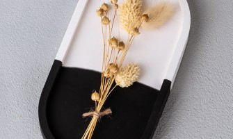 Tavita decorativa din praf ceramic  Raysin în alb-negru