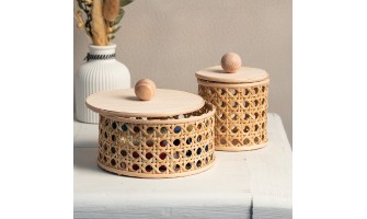 Decoratiune din rachita vieneza Decoratiune din rachita vieneza