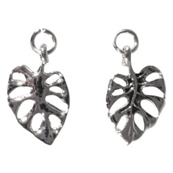 Pandativ frunza metalica Monstera Rayher, argintie, dimensiune 1,6 cm Pandativ frunza metalica Monstera Rayher, argintie, dimensiune 1,6 cm