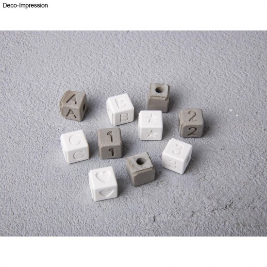 Matrita silicon pentru margele cu alfabet inclusiv numere, 42 de margele, 10x10mm