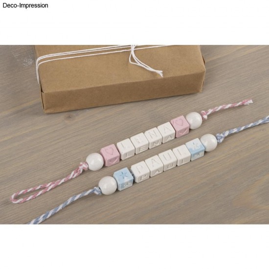 Matrita silicon pentru margele cu alfabet inclusiv numere, 42 de margele, 10x10mm