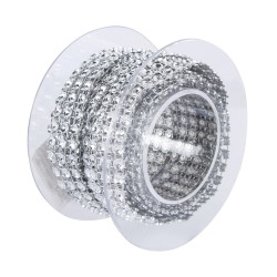 Panglica strasuri silver, Rayher, 1.5 cm, 3 m/rola Panglica strasuri silver, Rayher, 1.5 cm, 3 m/rola