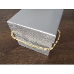 Cutie carton, DIVERSE CULORI, aprox.10.5x10.5x11 cm, pretul este pe bucata