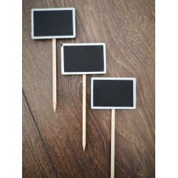 Tabla neagra, 7x5 cm, pretul este pe bucata Tabla neagra, 7x5 cm, pretul este pe bucata