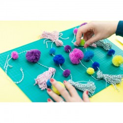 Ciucuri colorati -AD309 DACO - 45ciucuri Ciucuri colorati -AD309 DACO - 45ciucuri