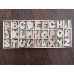 Set litere lemn, culoare natur Set litere lemn, culoare natur
