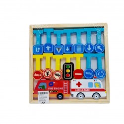 Puzzle lemn cu semne de circulatie Puzzle lemn cu semne de circulatie